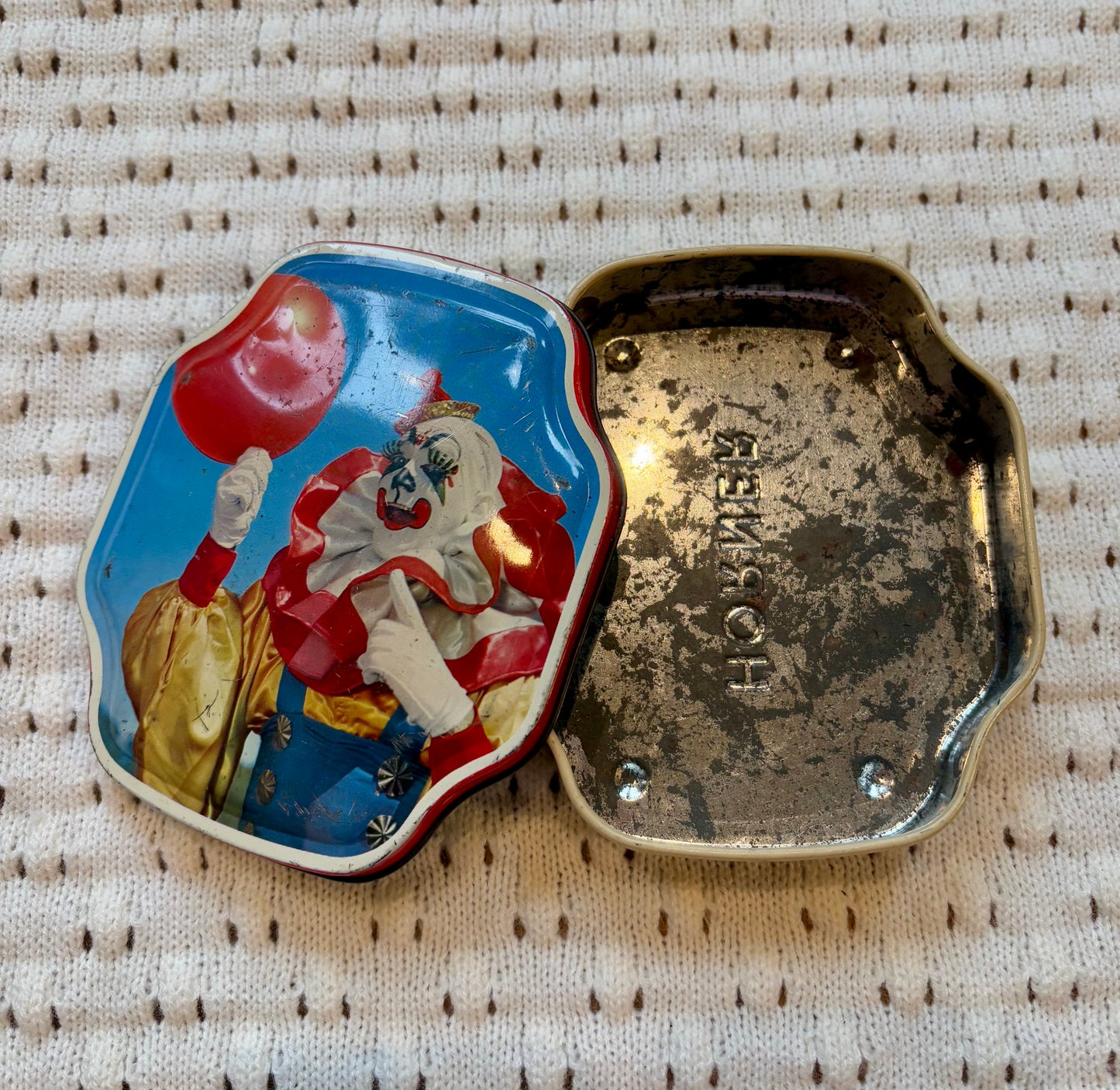 Blinko the Clown Tin
