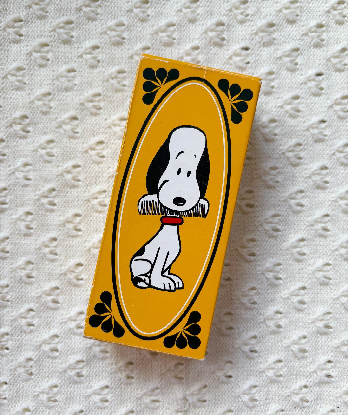 1970 Snoopy X Avon Brush Set