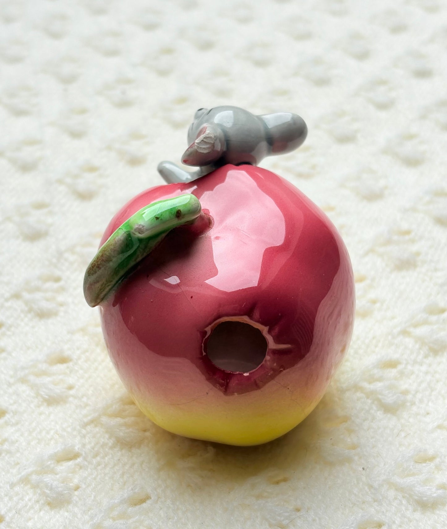 Kitsch Mouse in Apple Toothpick Holder