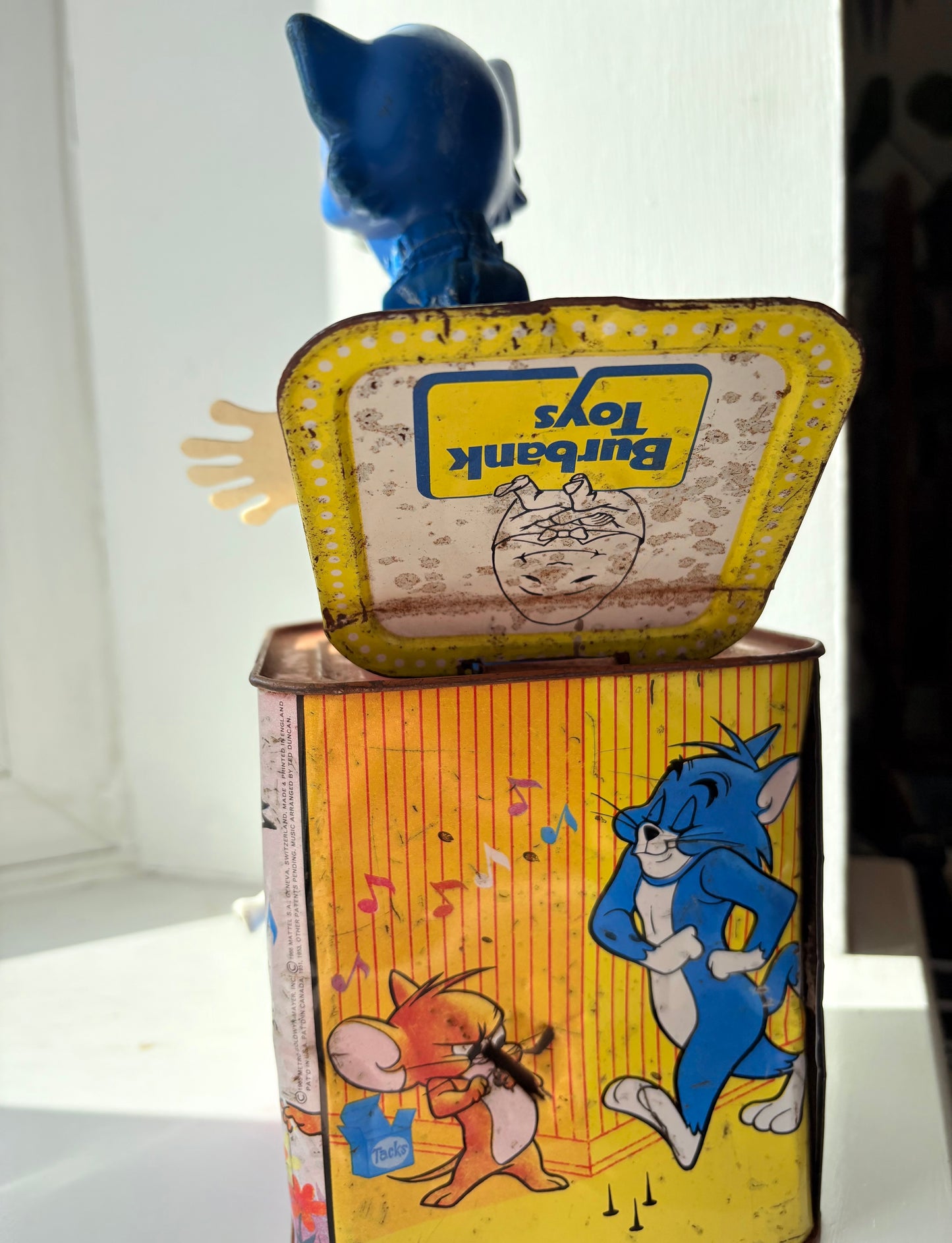 Tom & Jerry Jack in the Box